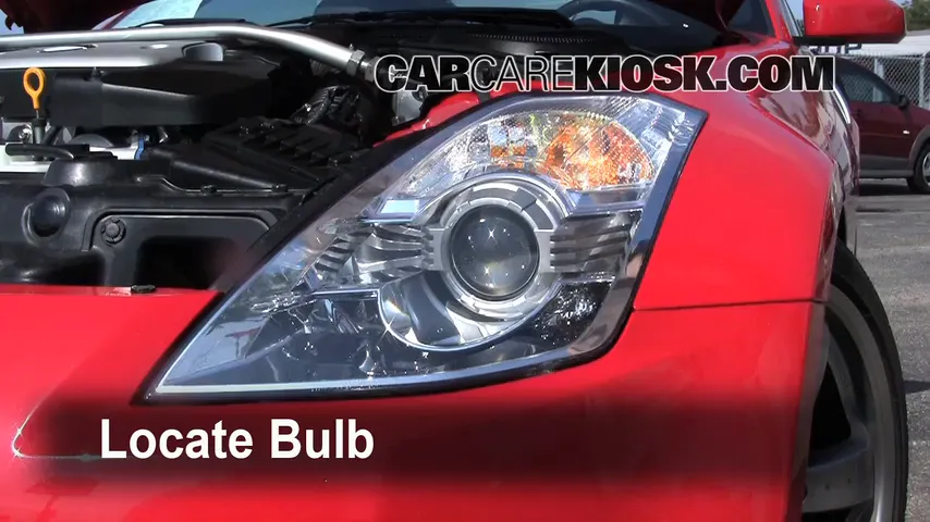 2008 Nissan 350Z 3.5L V6 Lights Turn Signal - Front (replace bulb)